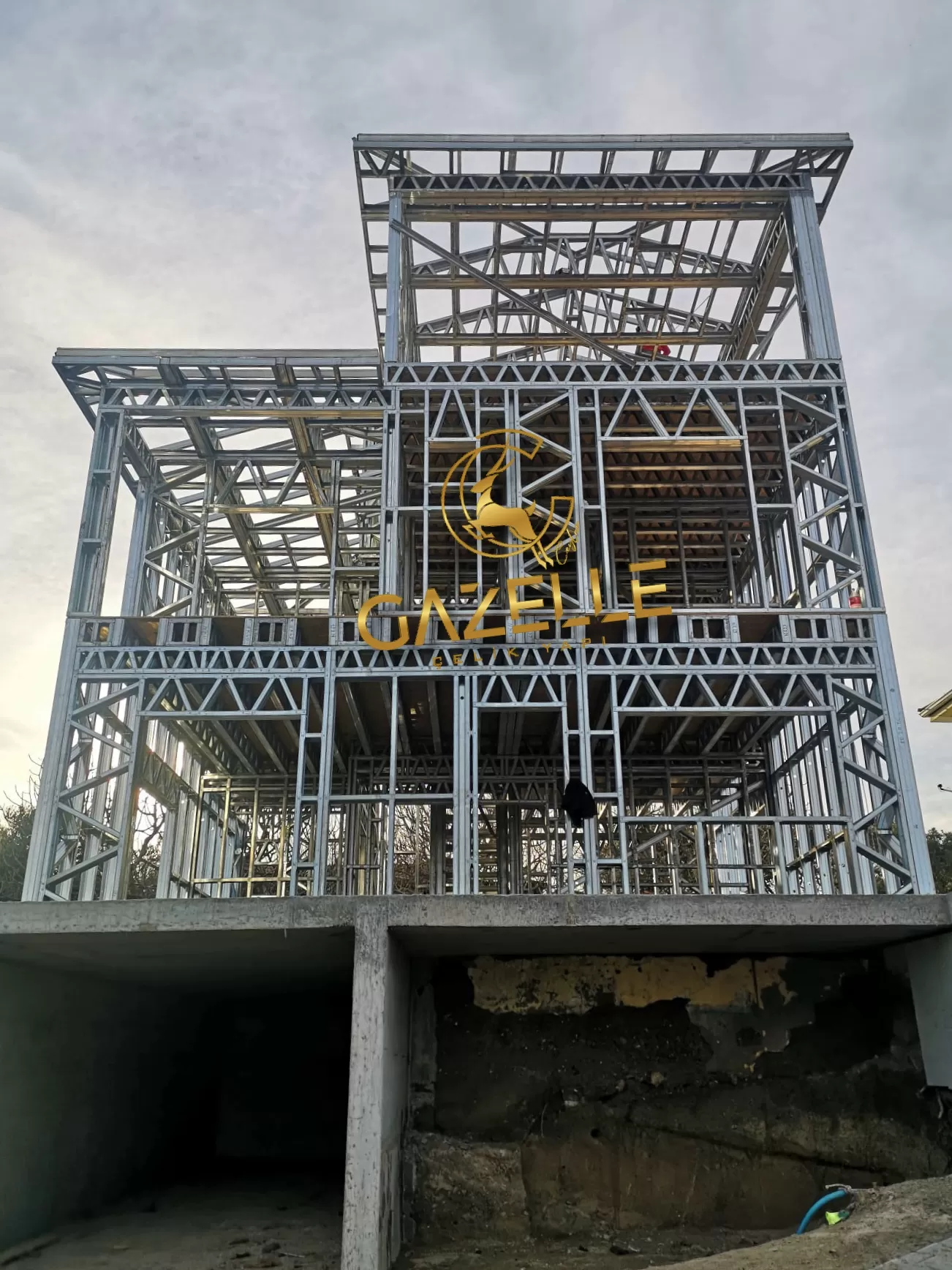 GAZELLE ÇELİK YAPI